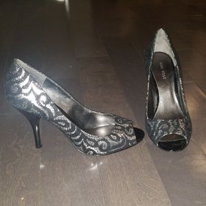 Nine West peep-toe pumps